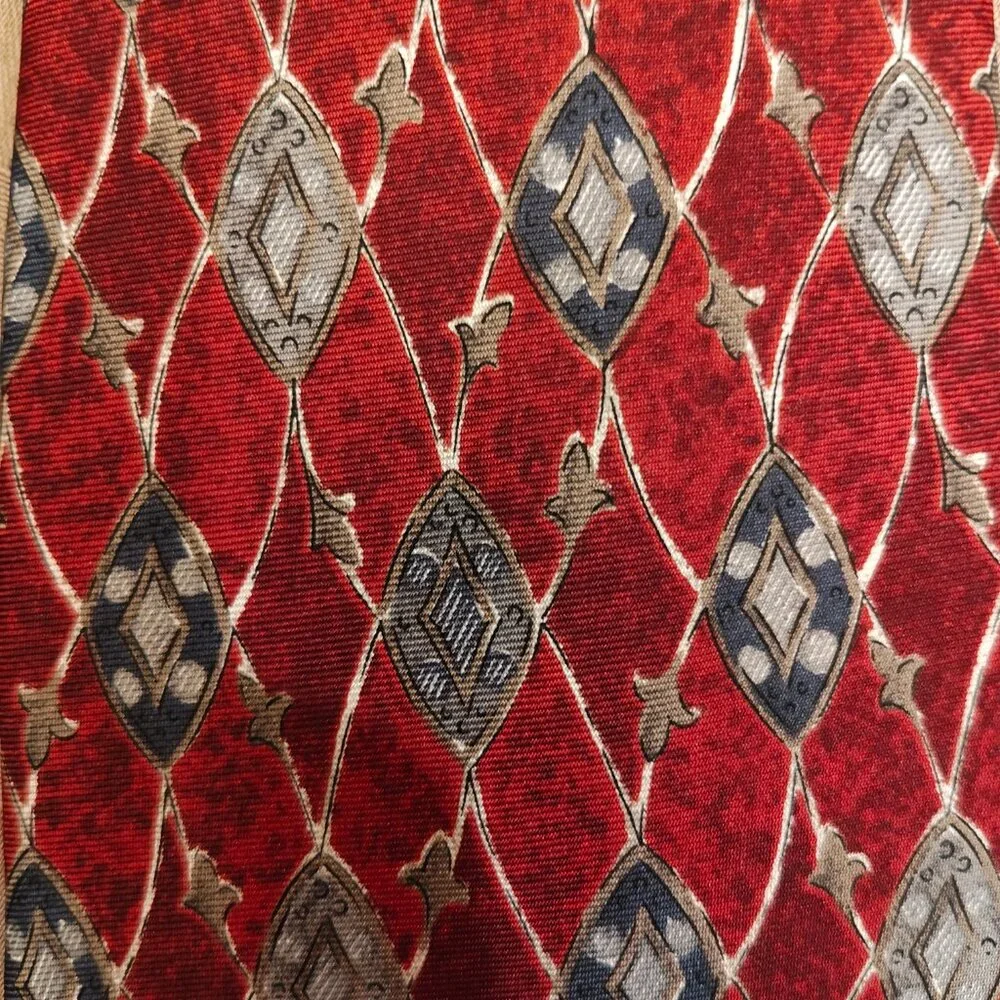 Henry Grethel Vintage 100% Italian Silk Red Tie, Excellent Used Condition! (EUC) - Picture 3 of 5